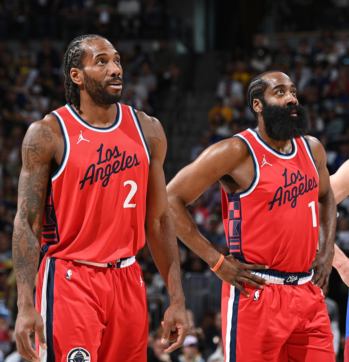 与媒体曝光 与媒体曝光